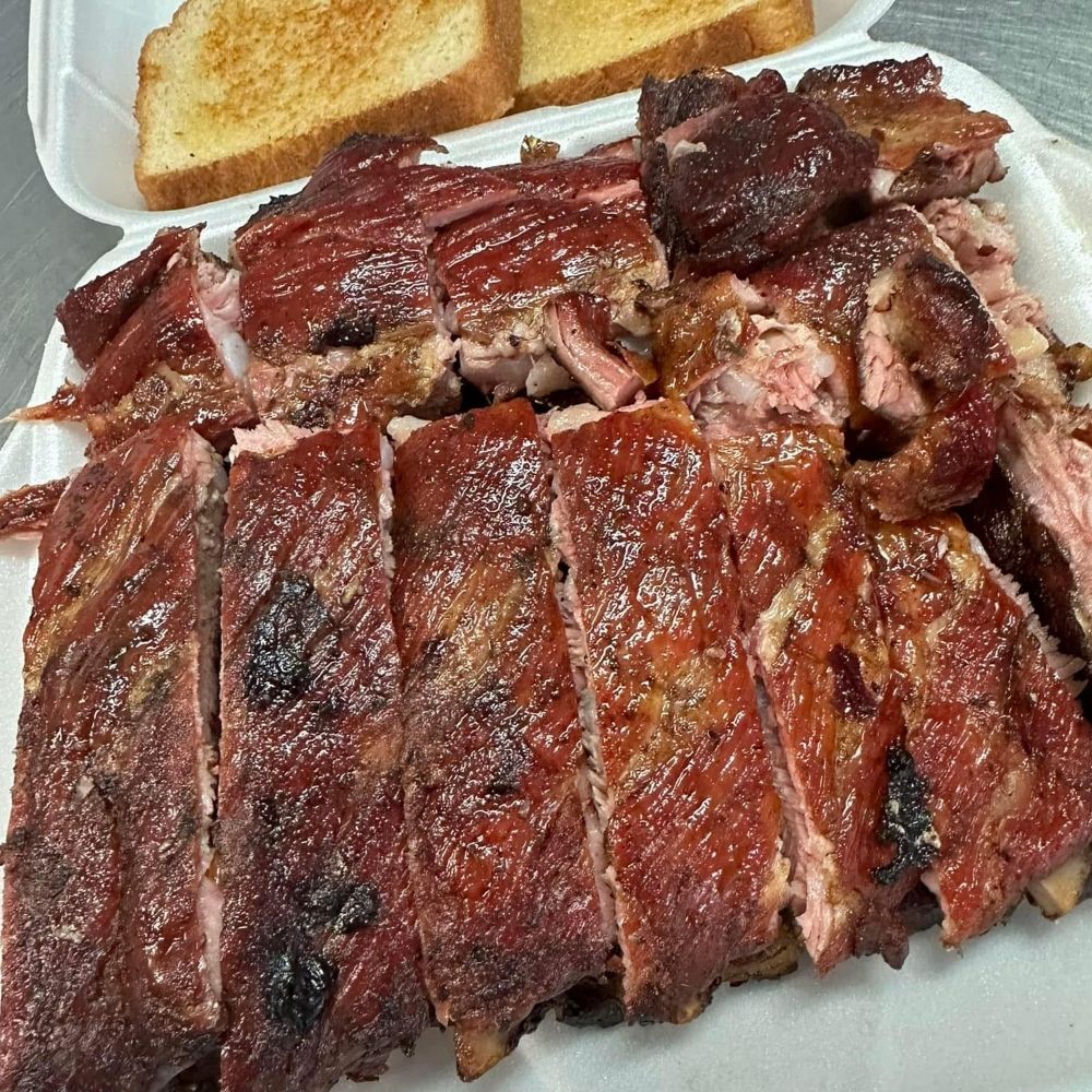 Say-Less BBQ in Lake Wales, FL