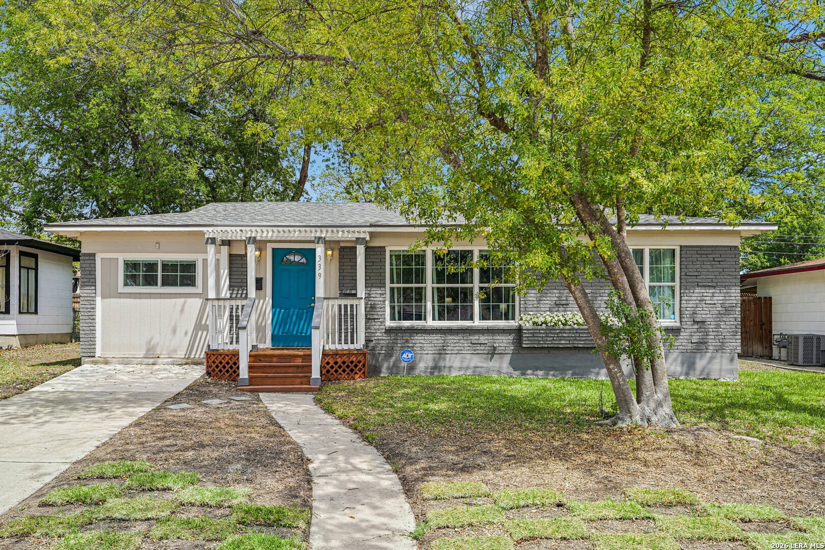 Abrahams Real Estate TIES Team | Phyllis Browning Co. in Alamo Heights, TX