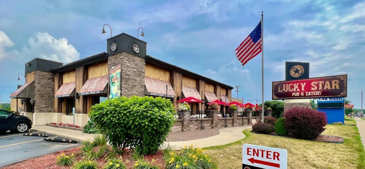Lucky Star Pub & Eatery in Burlington, WI (5)