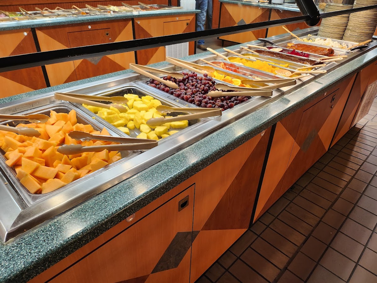 Paradise Buffet in Auburn, IN (2)