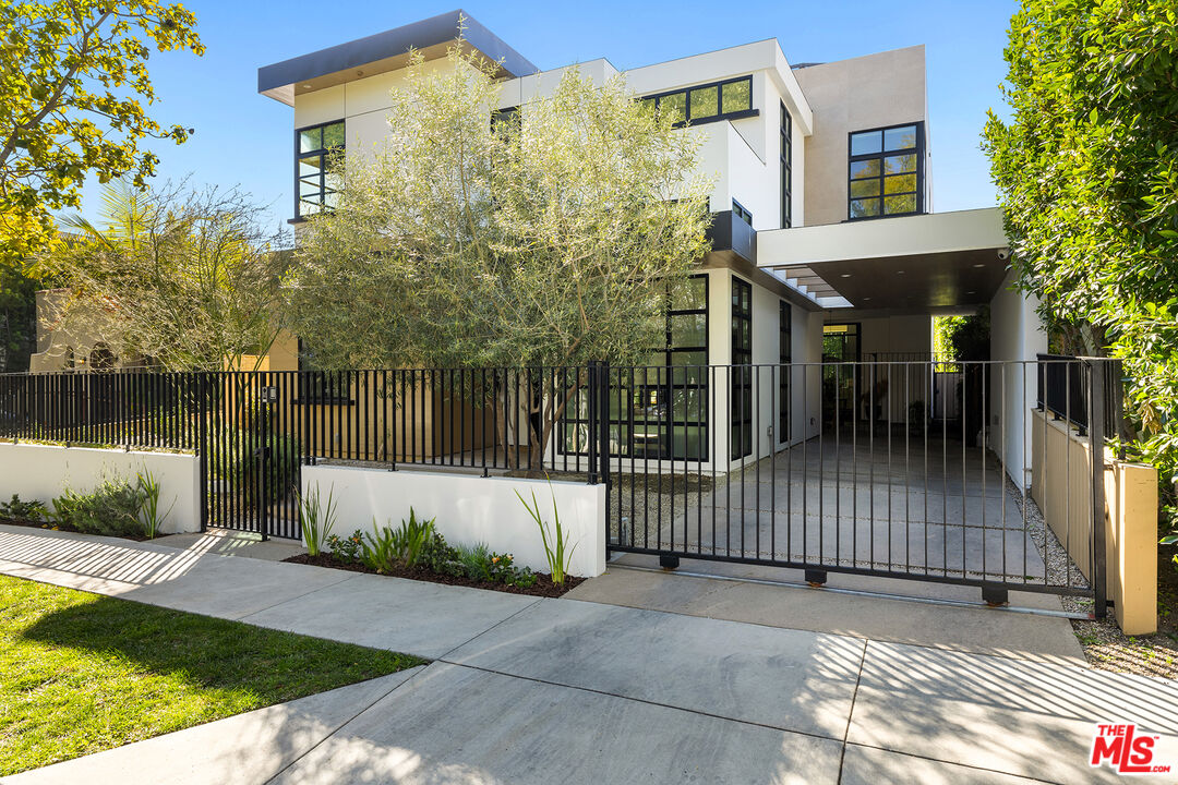 Jenny Okhovat Los Angeles Real Estate // Commercial and Residential Sales and Leasing in West Hollywood, CA