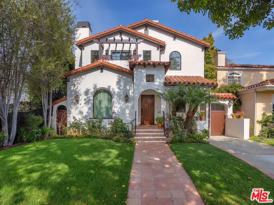 Jenny Okhovat Los Angeles Real Estate // Commercial and Residential Sales and Leasing in West Hollywood, CA (2)