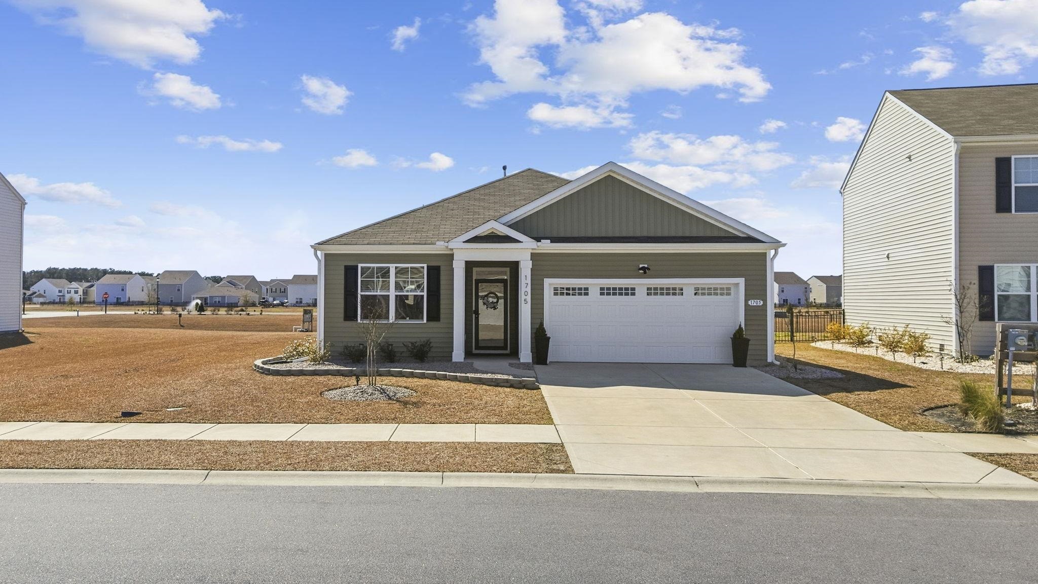 Mary Richards Properties- Myrtle Beach Real Estate Agent | SERHANT. in Myrtle Beach, SC (4)
