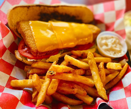 Vinny's Sports Bar & Grill in New Richmond, WI (3)