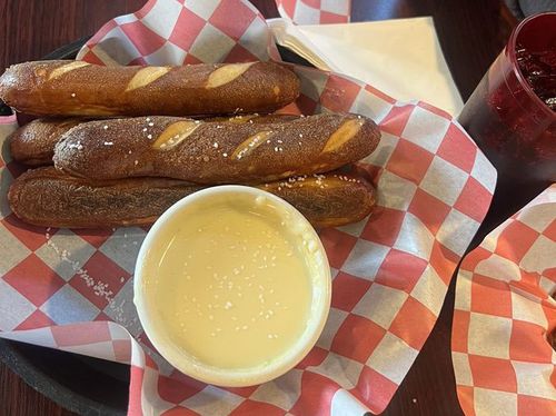 Vinny's Sports Bar & Grill in New Richmond, WI (5)