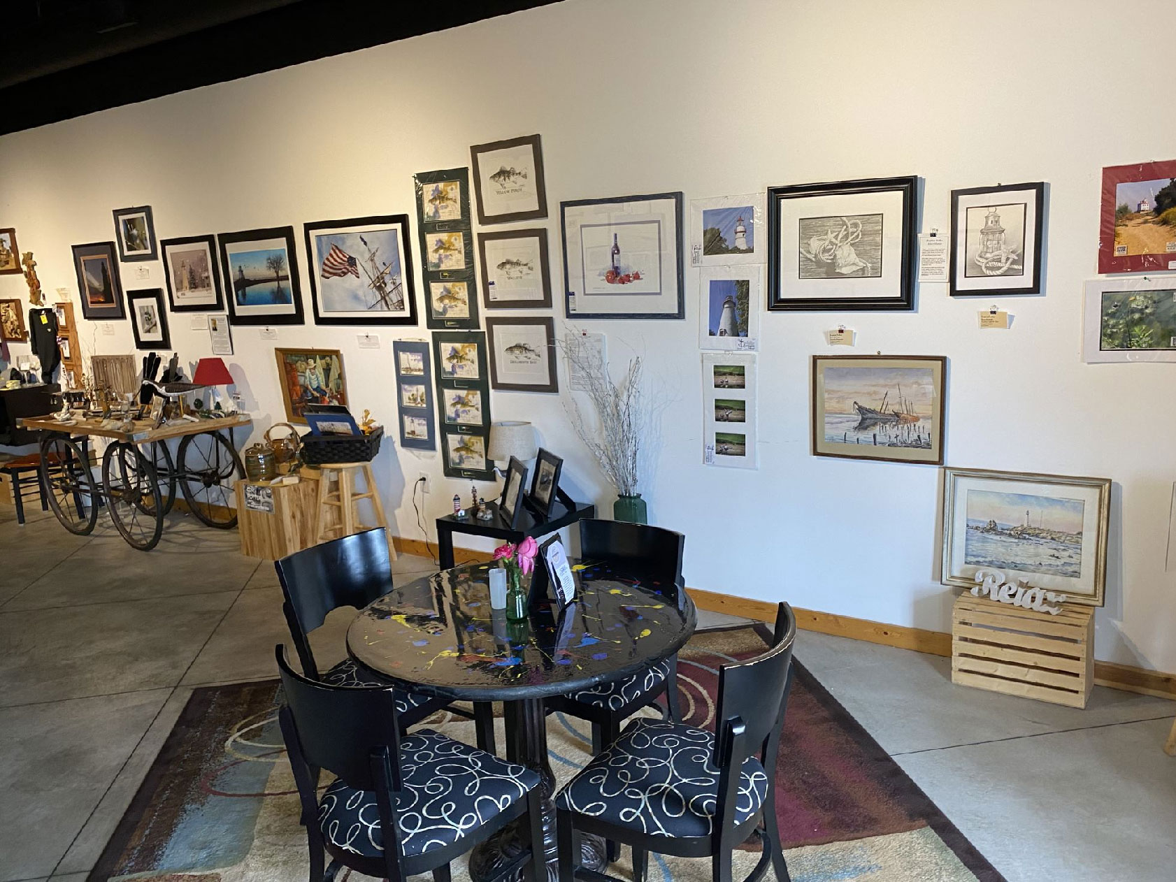 Canoe Club Wine Bar in Lakeside Marblehead, OH