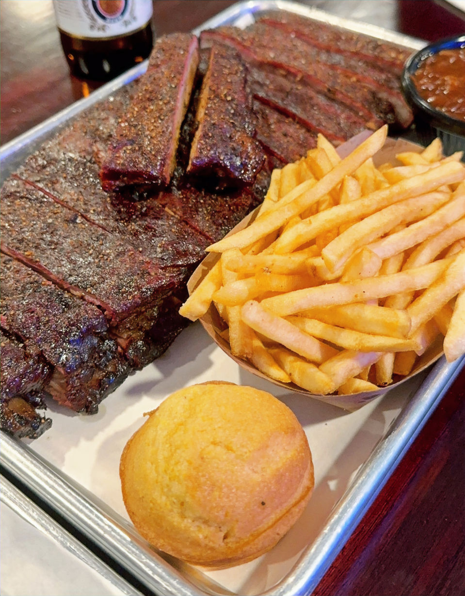 Larry's Deli-Que in Topsail Beach, NC (6)