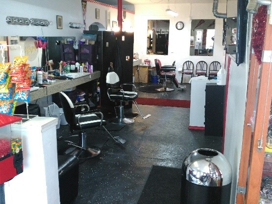 Blessed By The Best Barbershop LLC in Akron, OH (6)