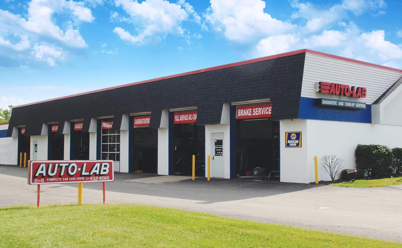 Auto-Lab Livonia in Livonia, MI (3)