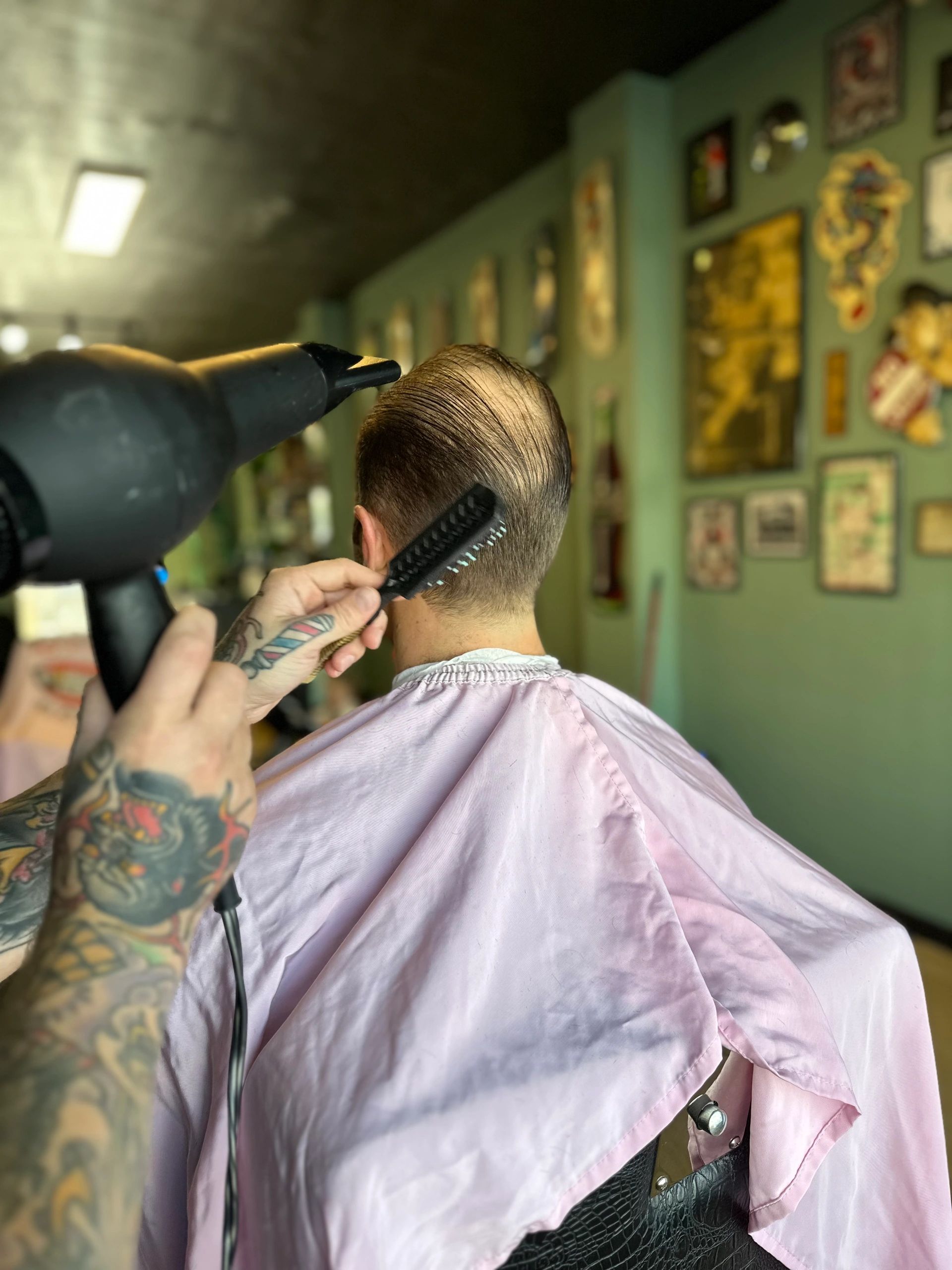 Aaron’s Against the Grain Barbershop in St. Petersburg, FL