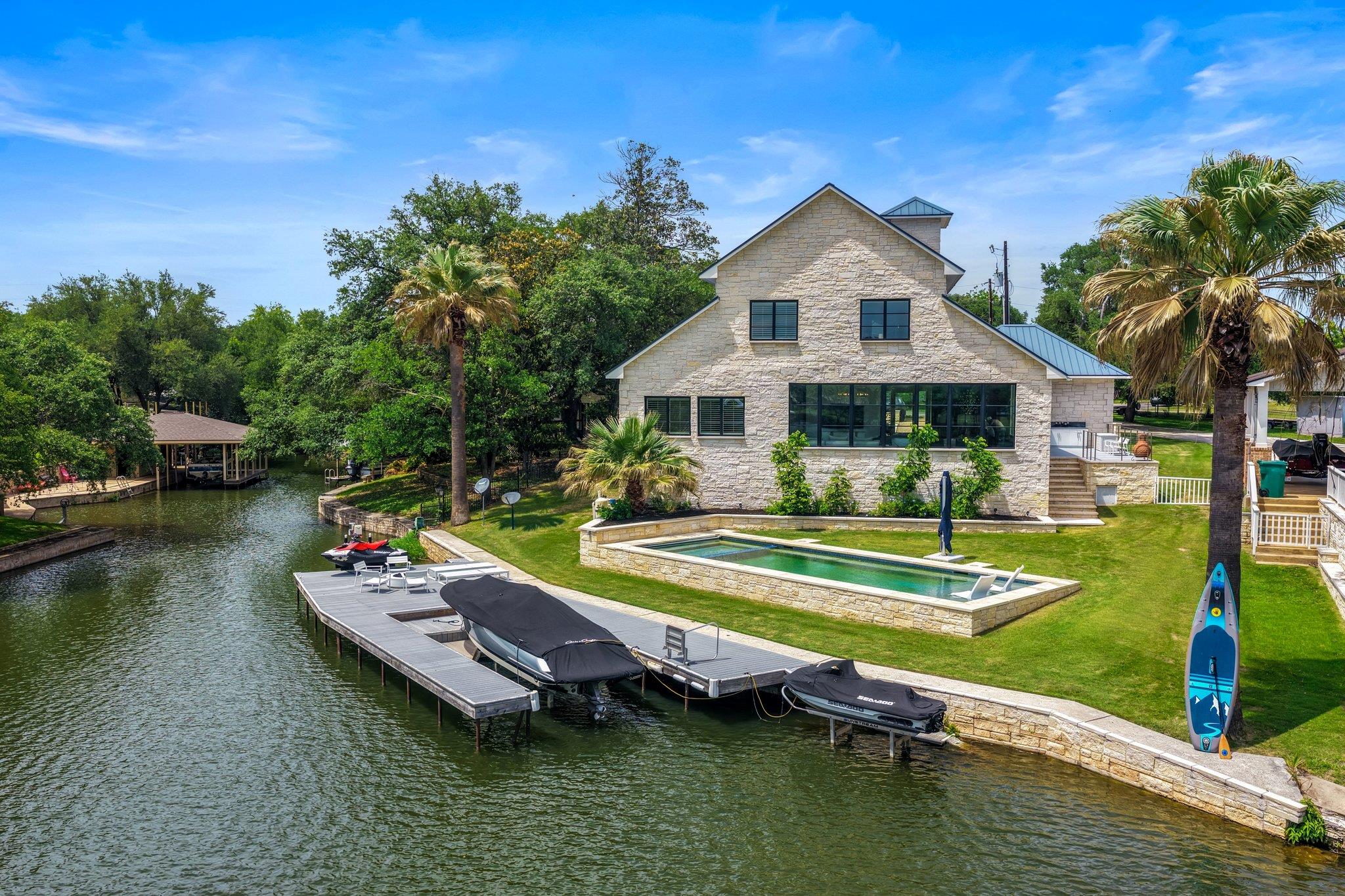 VIBE Real Estate Group in West Lake Hills, TX (2)