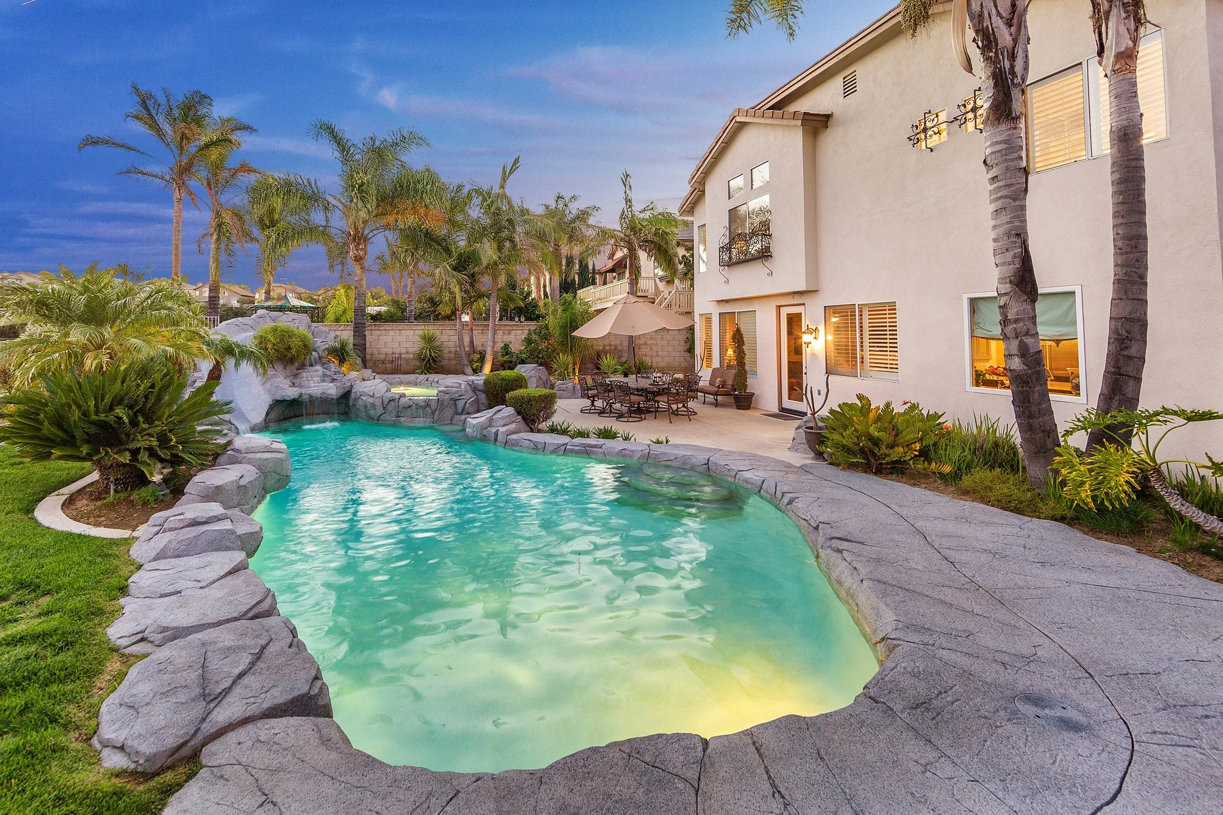 Erika Shinzato - Remax Time Realty in Rancho Cucamonga, CA (5)