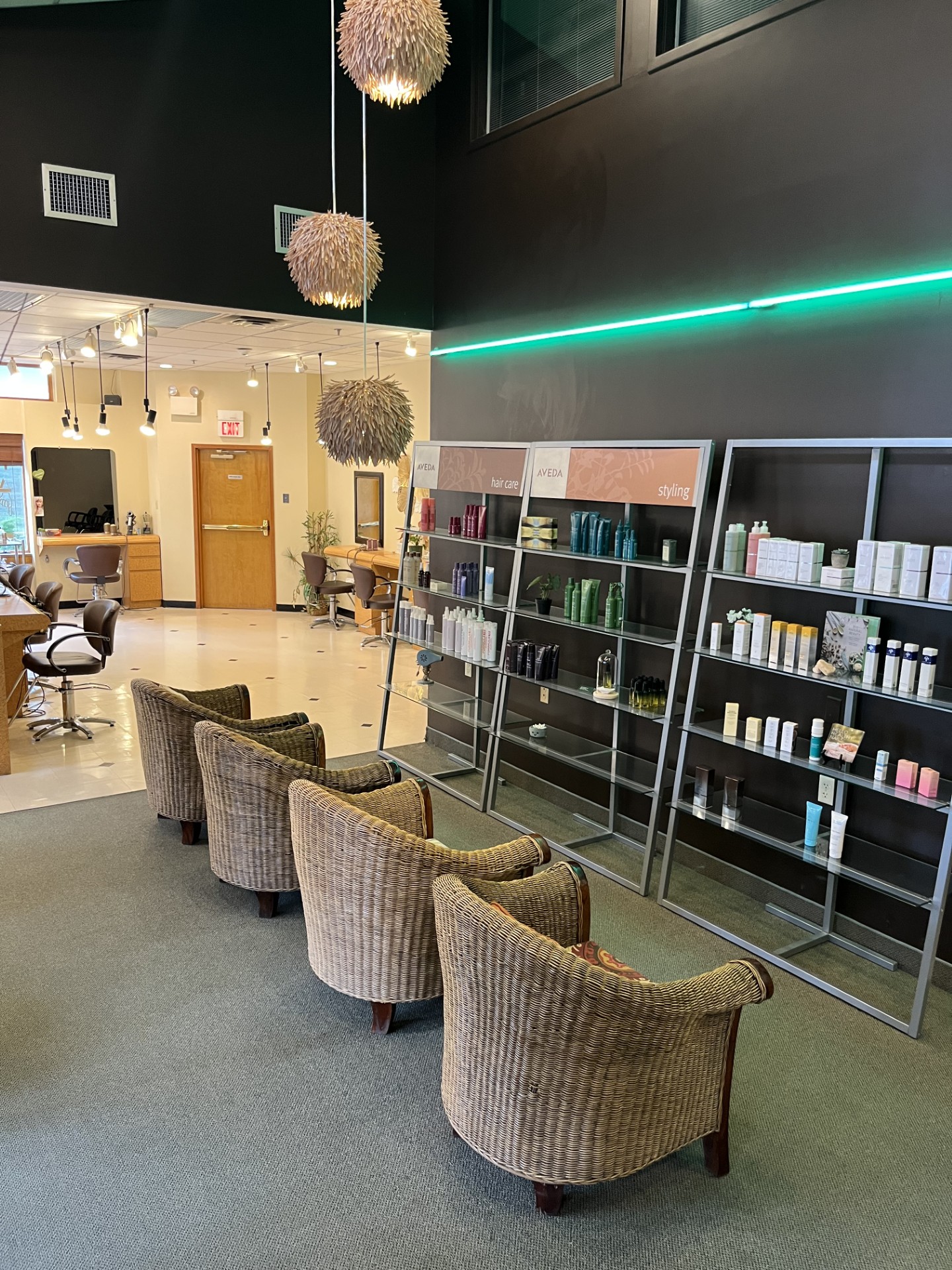 Hair Apropos Salon and Spa in Chalfont, PA (2)
