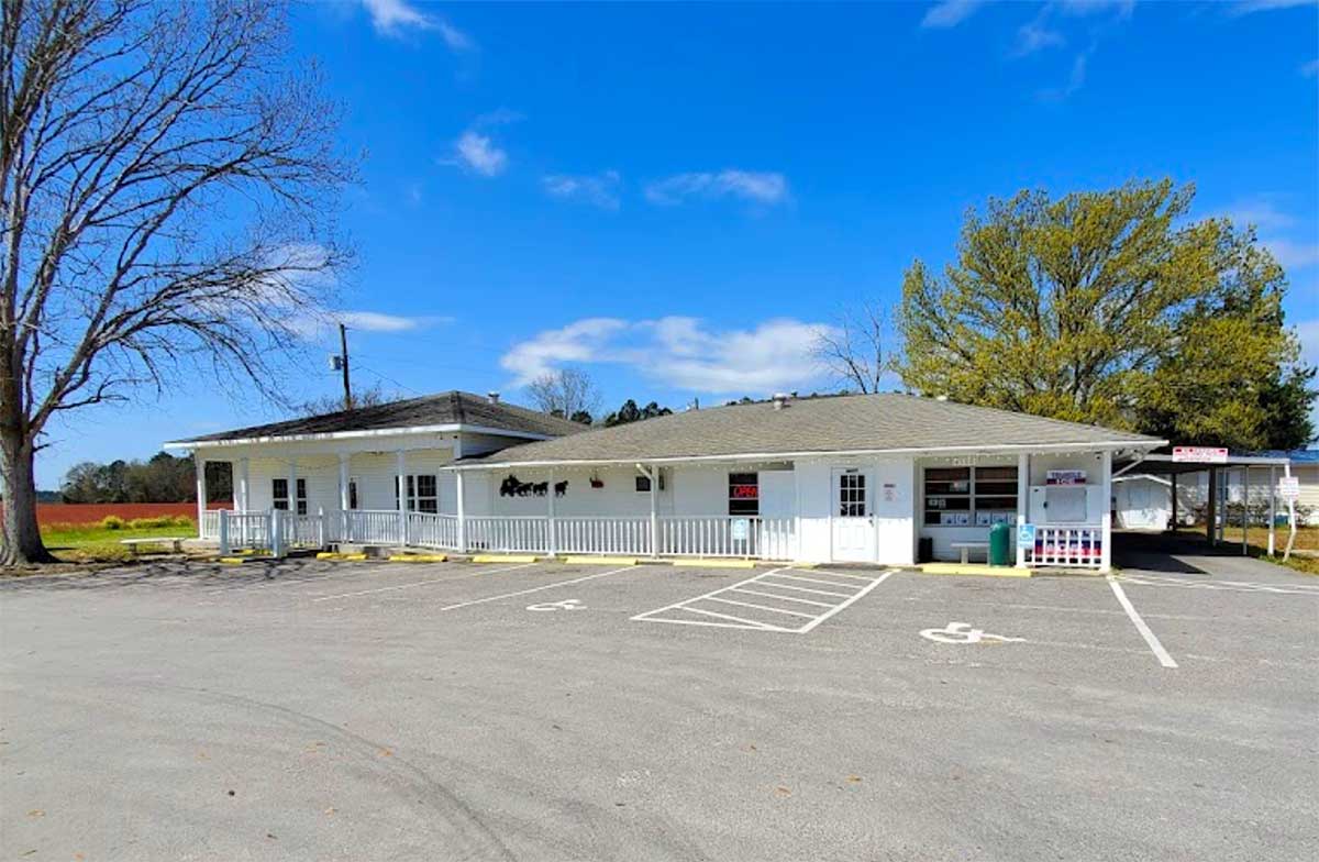 Lester's Bar-B-Que in Estill, SC (6)