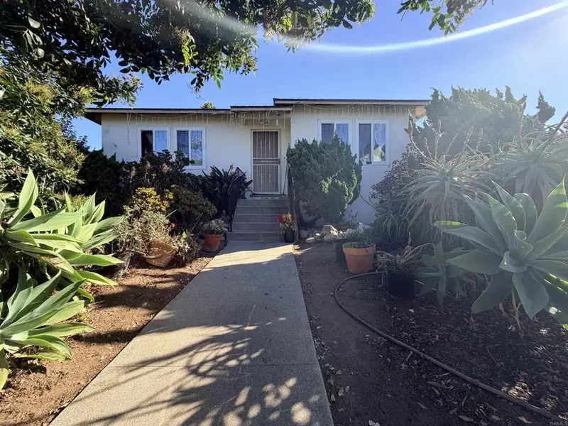 José A Hernández - Hernández Realty Group in Chula Vista, CA (3)