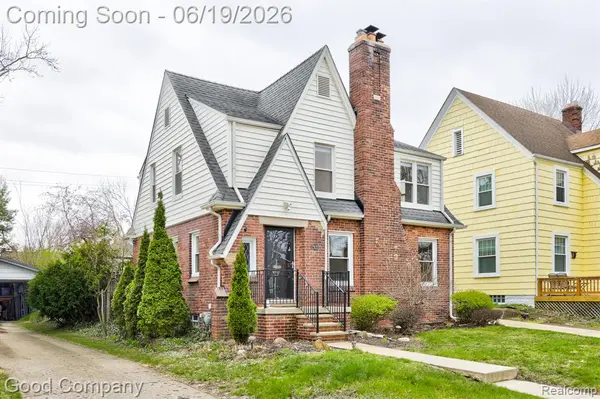 Realtors In Michigan in Berkley, MI (5)