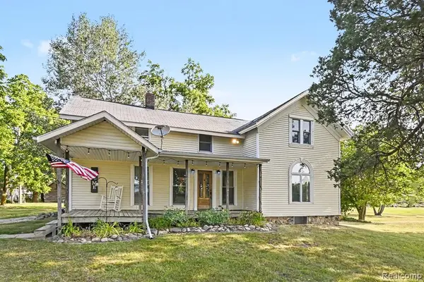 Realtors In Michigan in Berkley, MI (6)