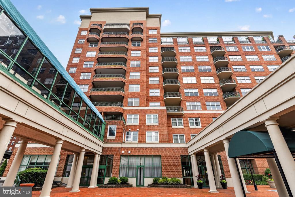 JEANNIE NGUYEN REALTOR in Rockville, MD (5)