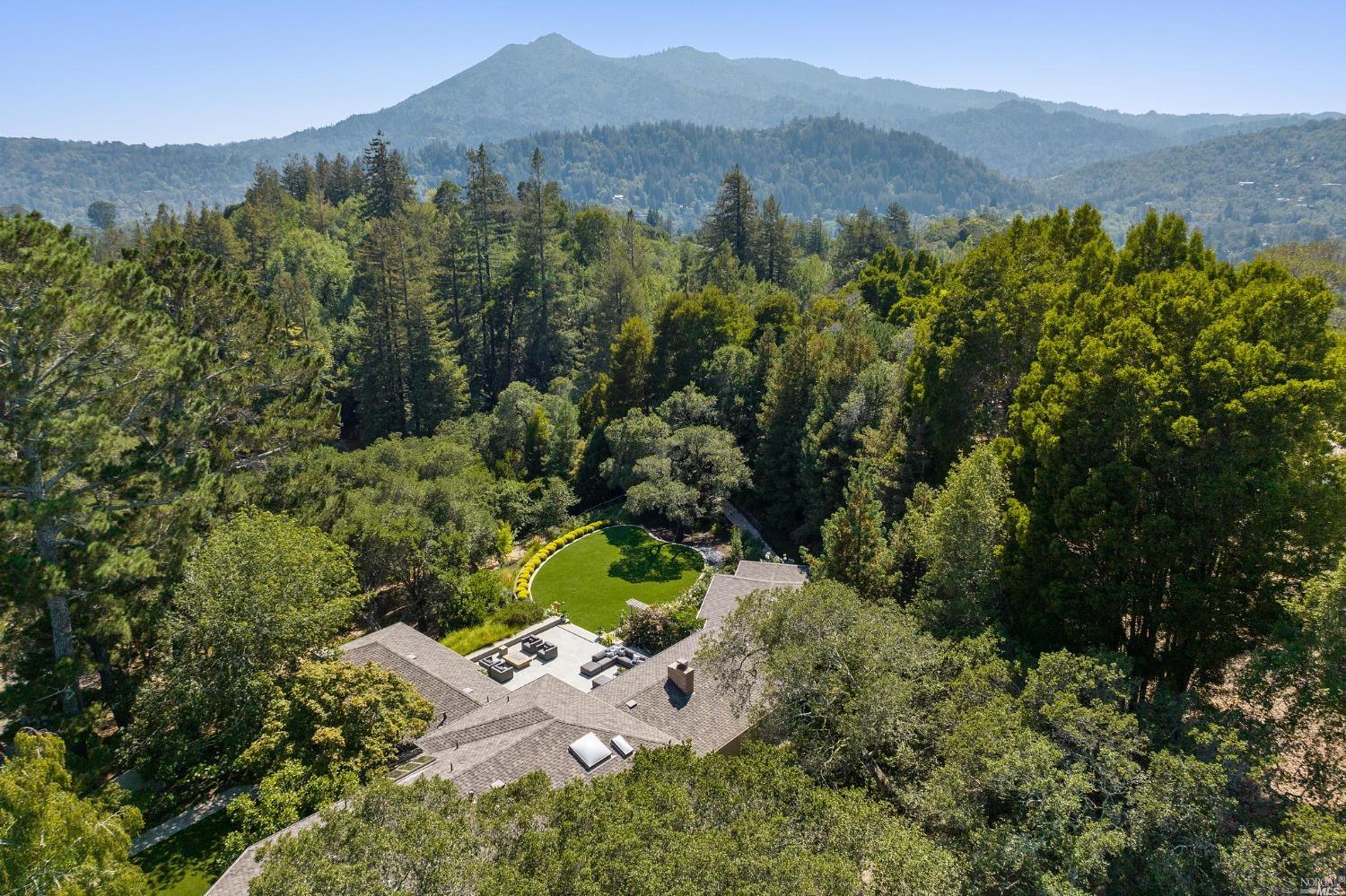 Stephanie Lamarre | Marin County, CA Luxury Real Estate in Greenbrae, CA (4)