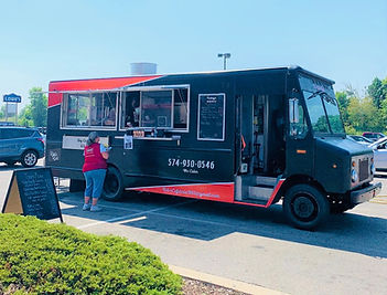 Bob's cafeteria food truck in Plymouth, IN (5)