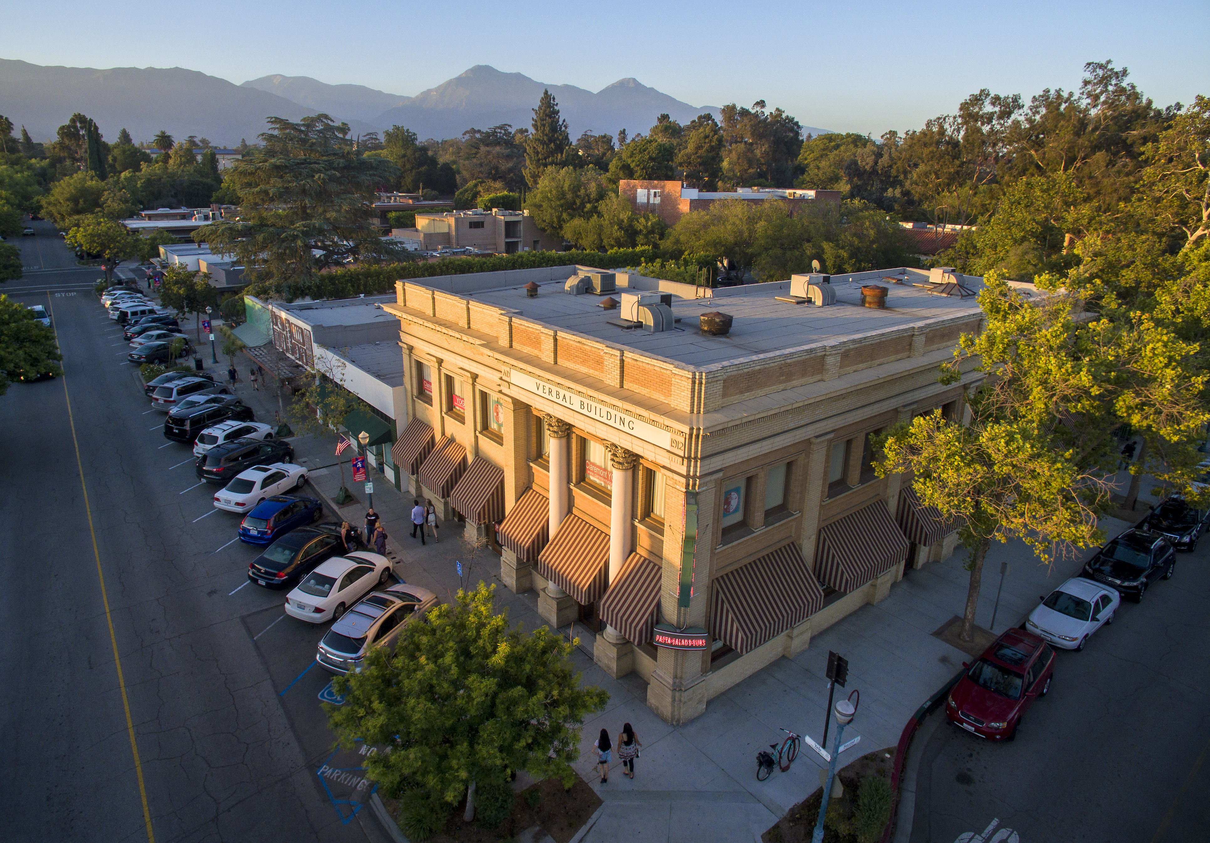 Claremont Chamber of Commerce in Claremont, CA