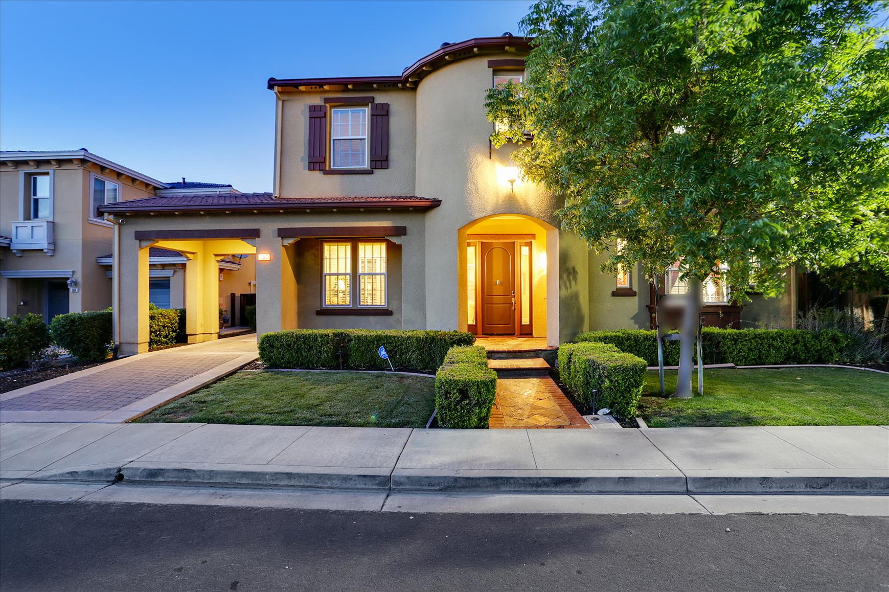 Ana Vasquez, REALTOR® in Walnut Creek, CA (4)