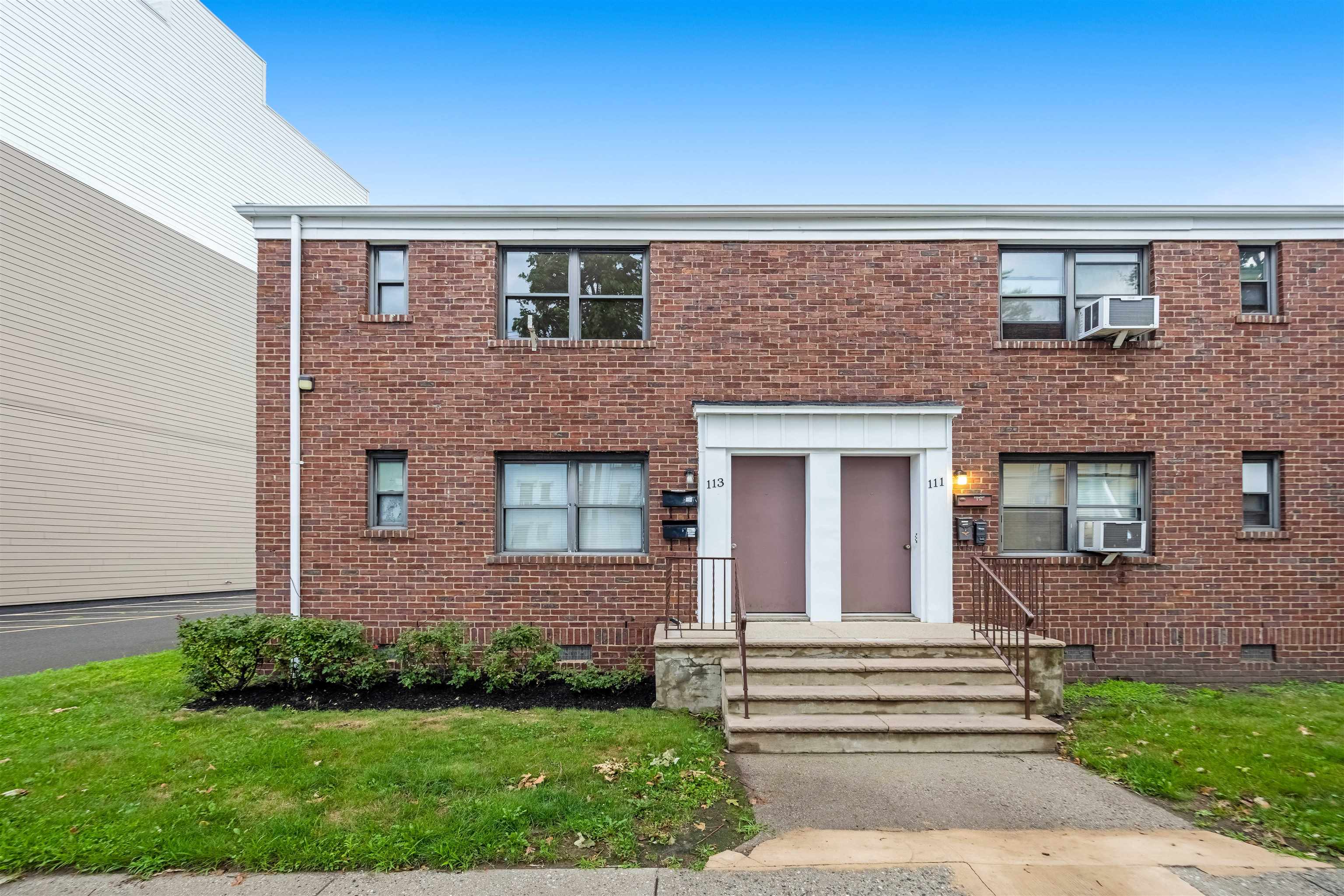 Access Homes Realty in Union City, NJ (4)