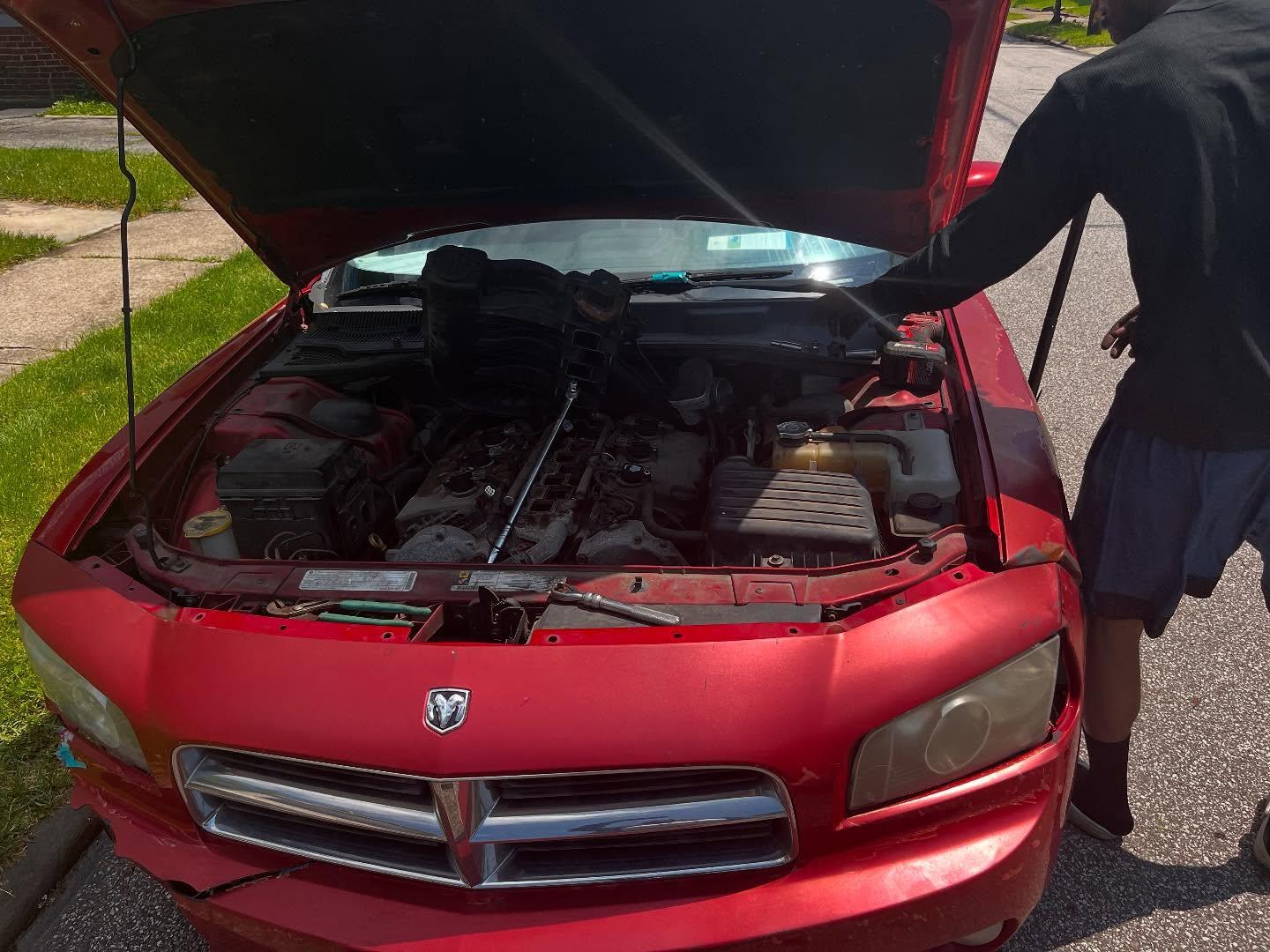 Armanis Mechanic Services in Huntington Woods, MI