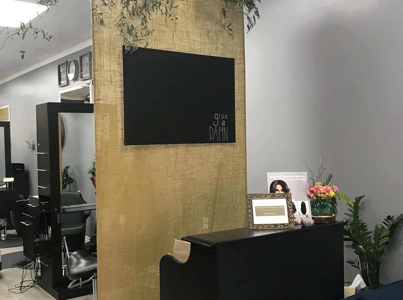 DNA Salon in Lakewood, CA (3)