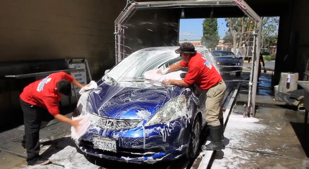 Magnolia Car Wash in Fountain Valley, CA (2)