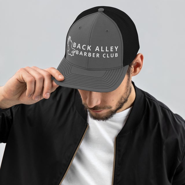 Back Alley Barber Club in Huntingburg, IN