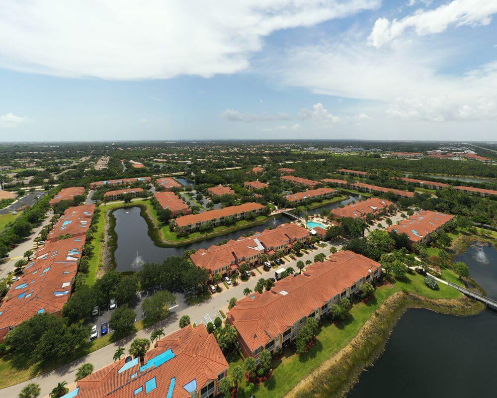 Kathryn Zangrilli : Broker Brothers in Naples, FL (6)