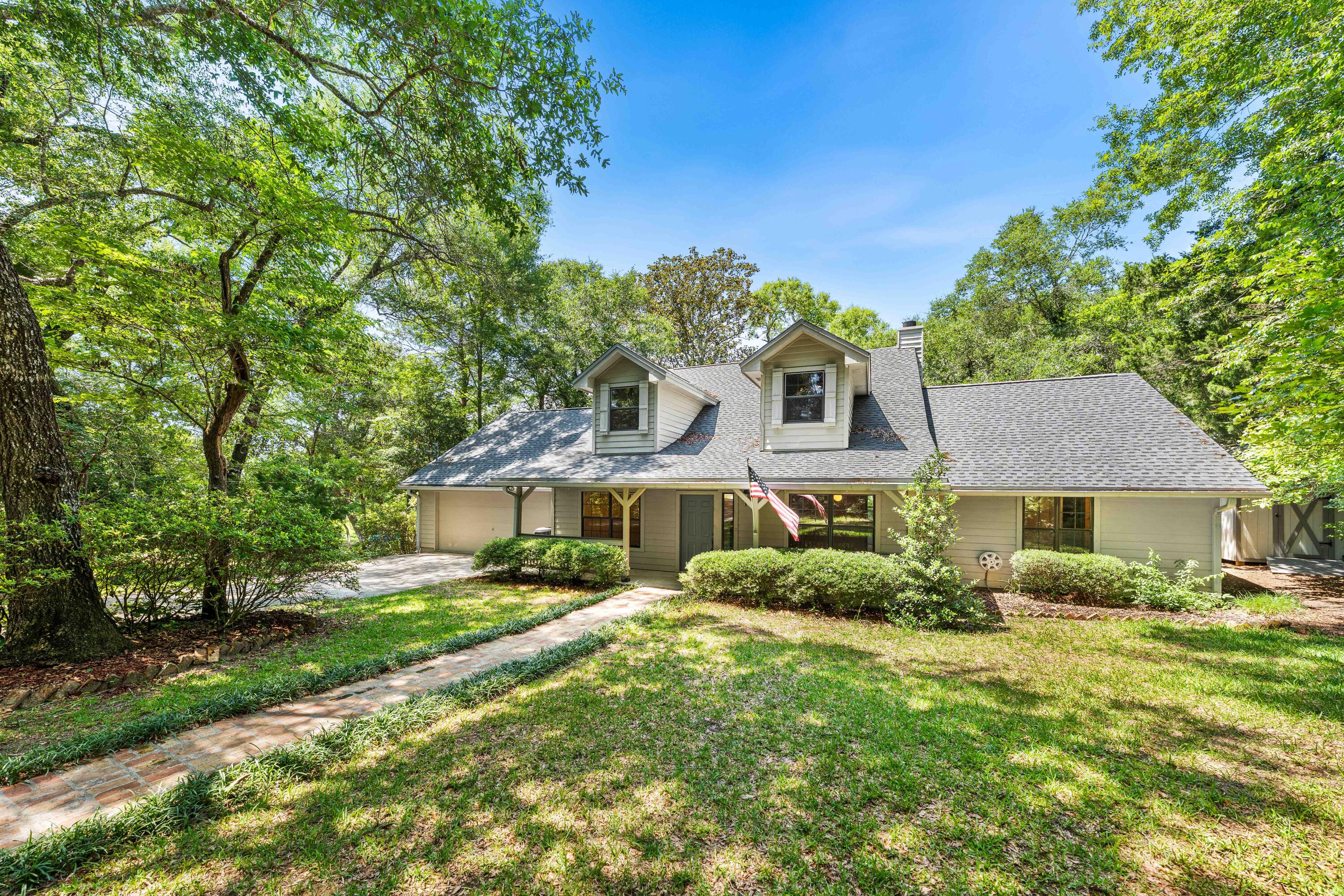 Cindy Cole Fine Homes in Destin, FL