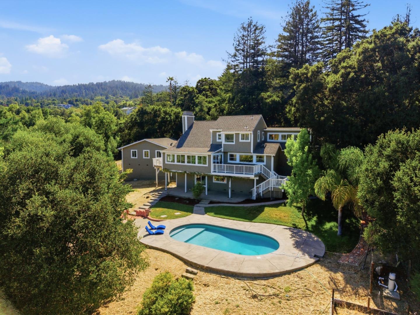 KW Bay Area Real Estate Agent in Saratoga, California : Haiyan Fu REALTOR in Saratoga, CA (5)
