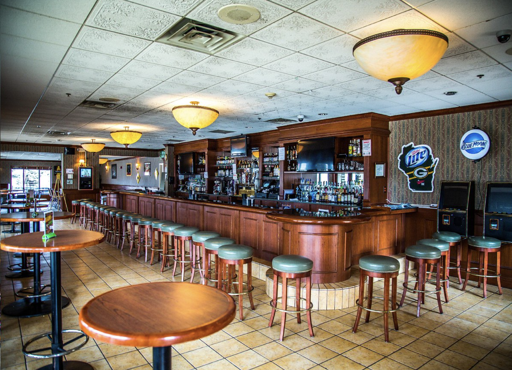 Hotel Mead Resorts & Conventions Center in Wisconsin Rapids, WI