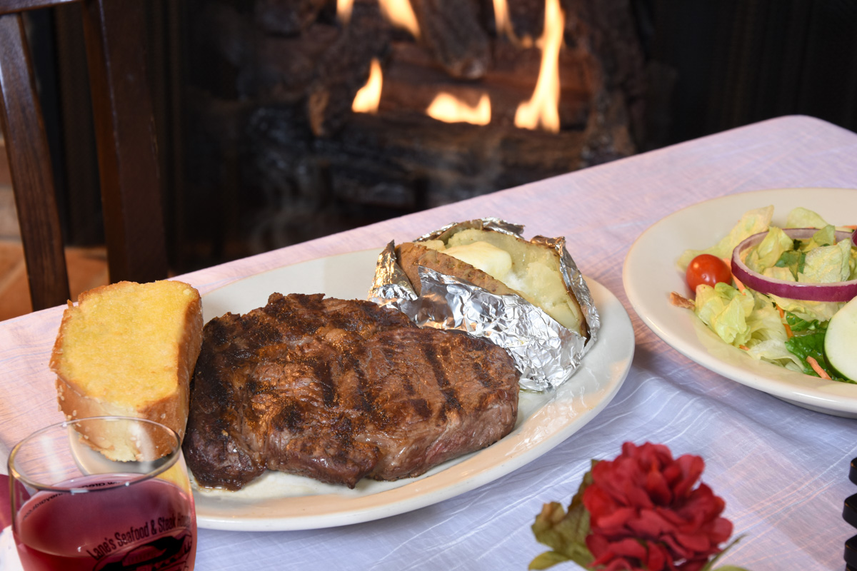 Lane's Seafood and Steak House in Angier, NC (5)
