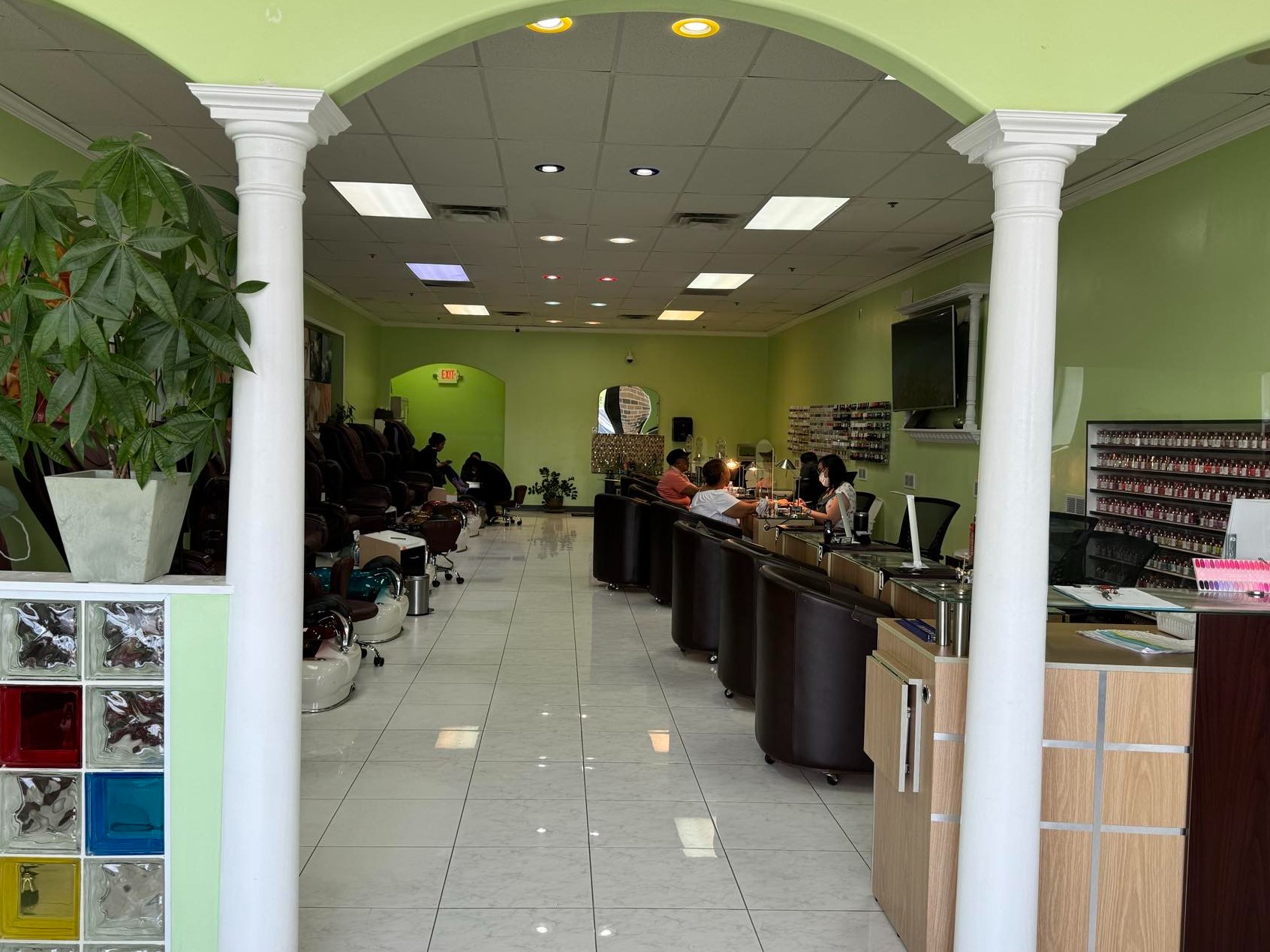 Color Me Nails & Spa in Cincinnati, OH