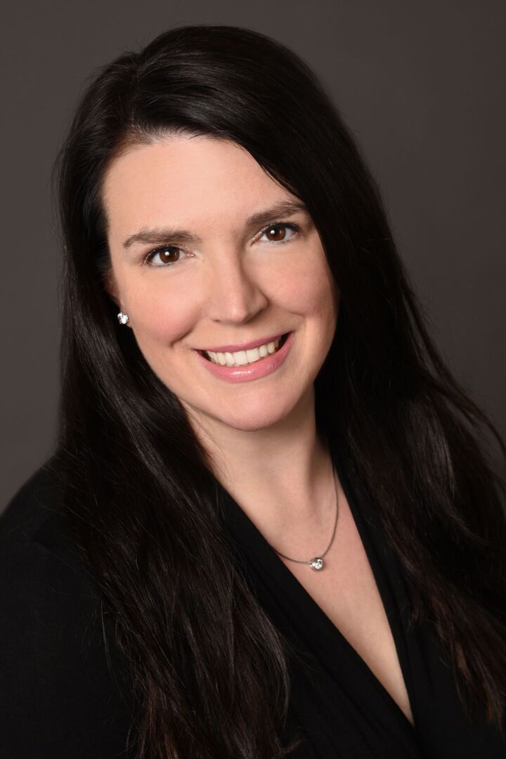 Laura Benson - Greater Cincinnati Real Estate Agent in Cincinnati, OH (6)
