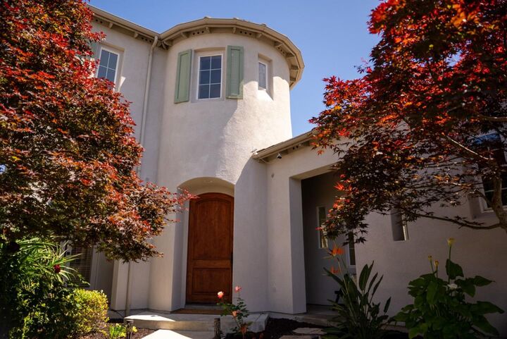 Jori Mayer, REALTOR | Dufur Mayer Group in Gilroy, CA (6)