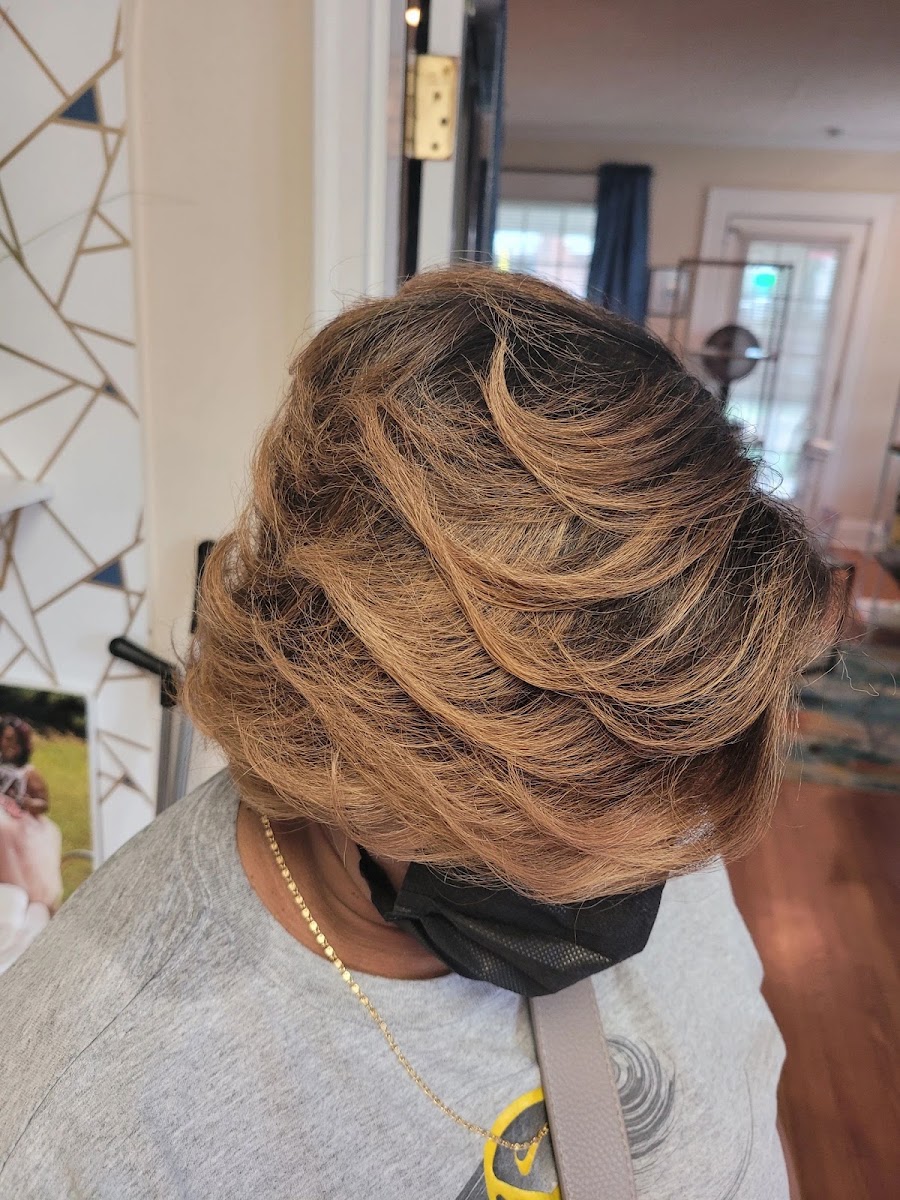 Reflections of You Salon in Charlotte, NC (4)