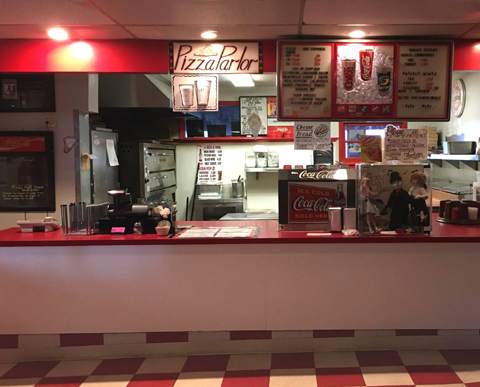 Peggy Sue's 50's Diner in Yermo, CA (2)