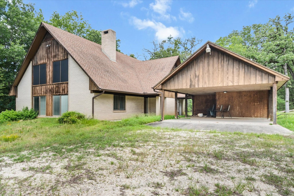 Morgan Richardson, REALTOR in Ennis, TX (2)