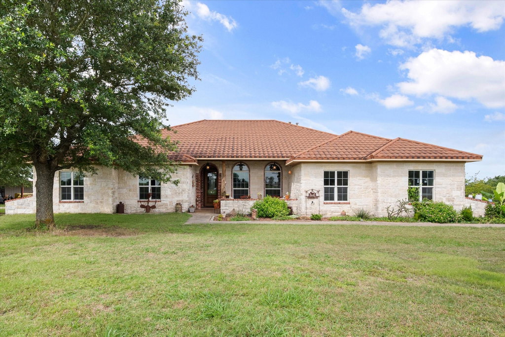Morgan Richardson, REALTOR in Ennis, TX (4)