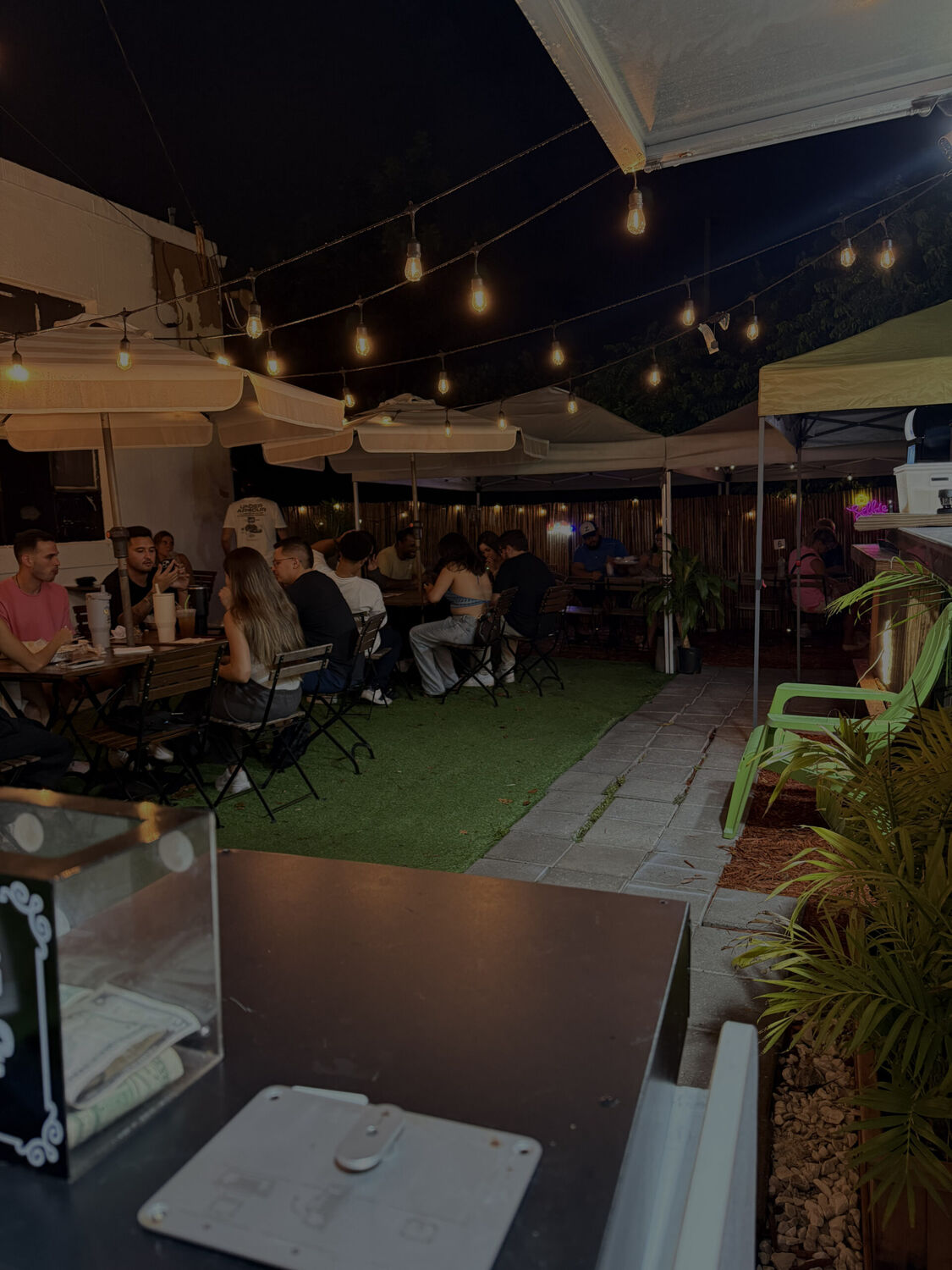 Ukelele's Outdoor Dining | Delray Beach in Delray Beach, FL