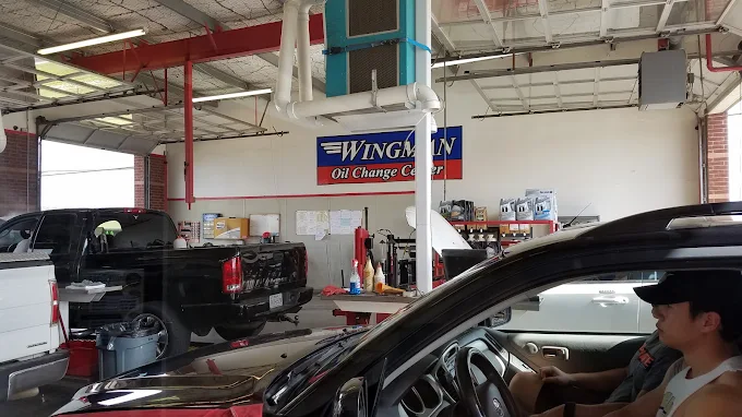 Wingman Oil Change Center in Marble Falls, TX (2)