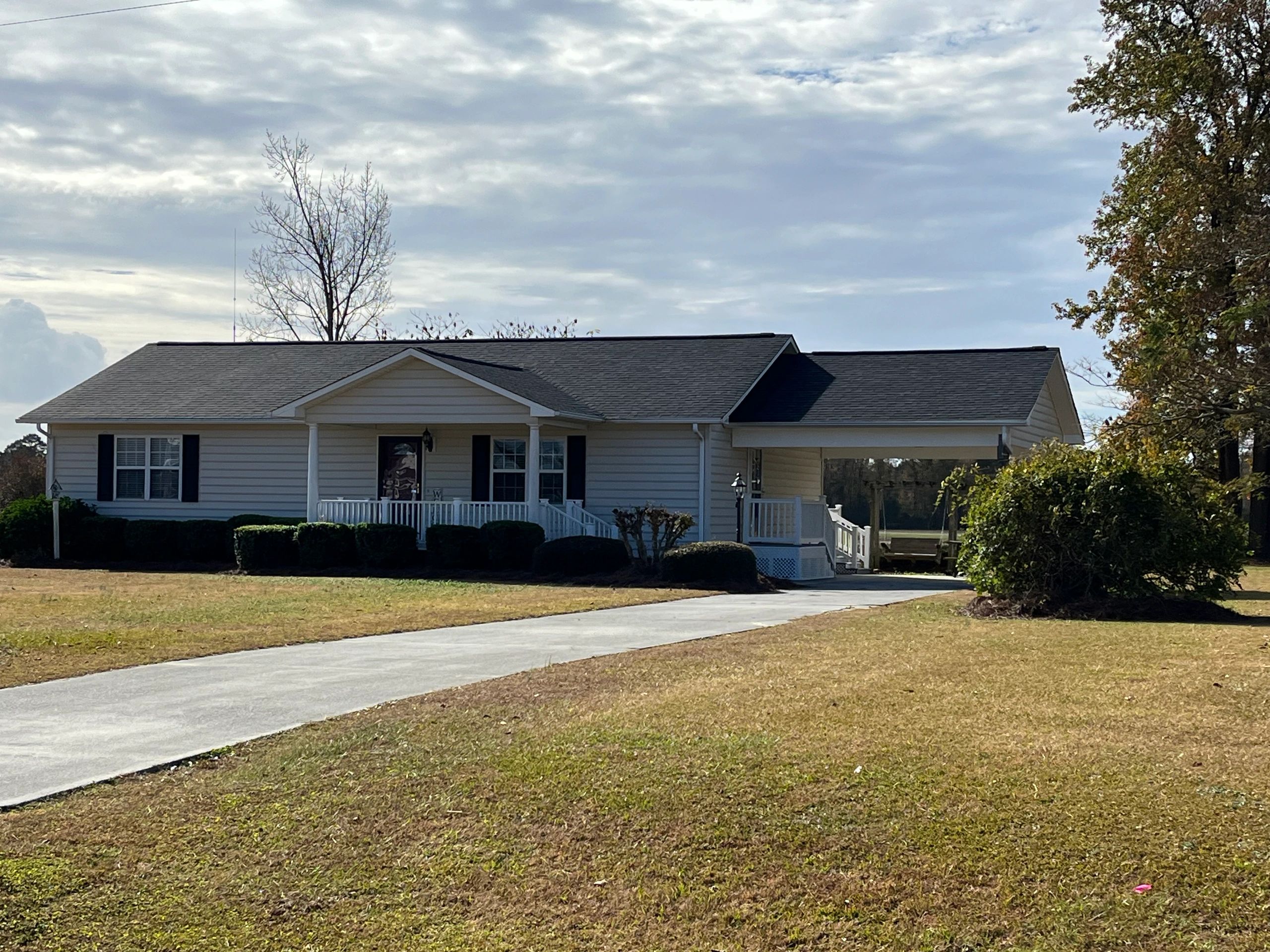 Brown Realty & Auctions in Beulaville, NC (2)