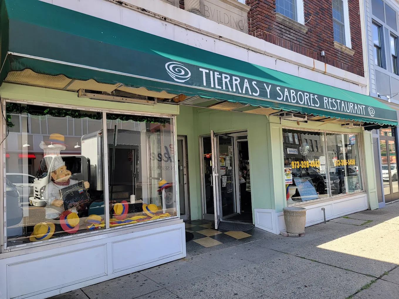 Tierras y Sabores Restaurant in Dover, NJ