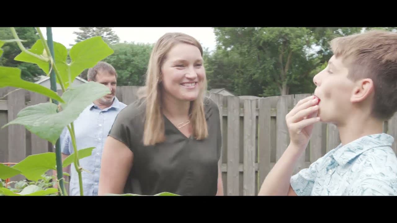 Kathryn Pinto at COMPASS | Chicago Western Suburbs Real Estate Agent in Wheaton, IL in Glen Ellyn, IL (6)