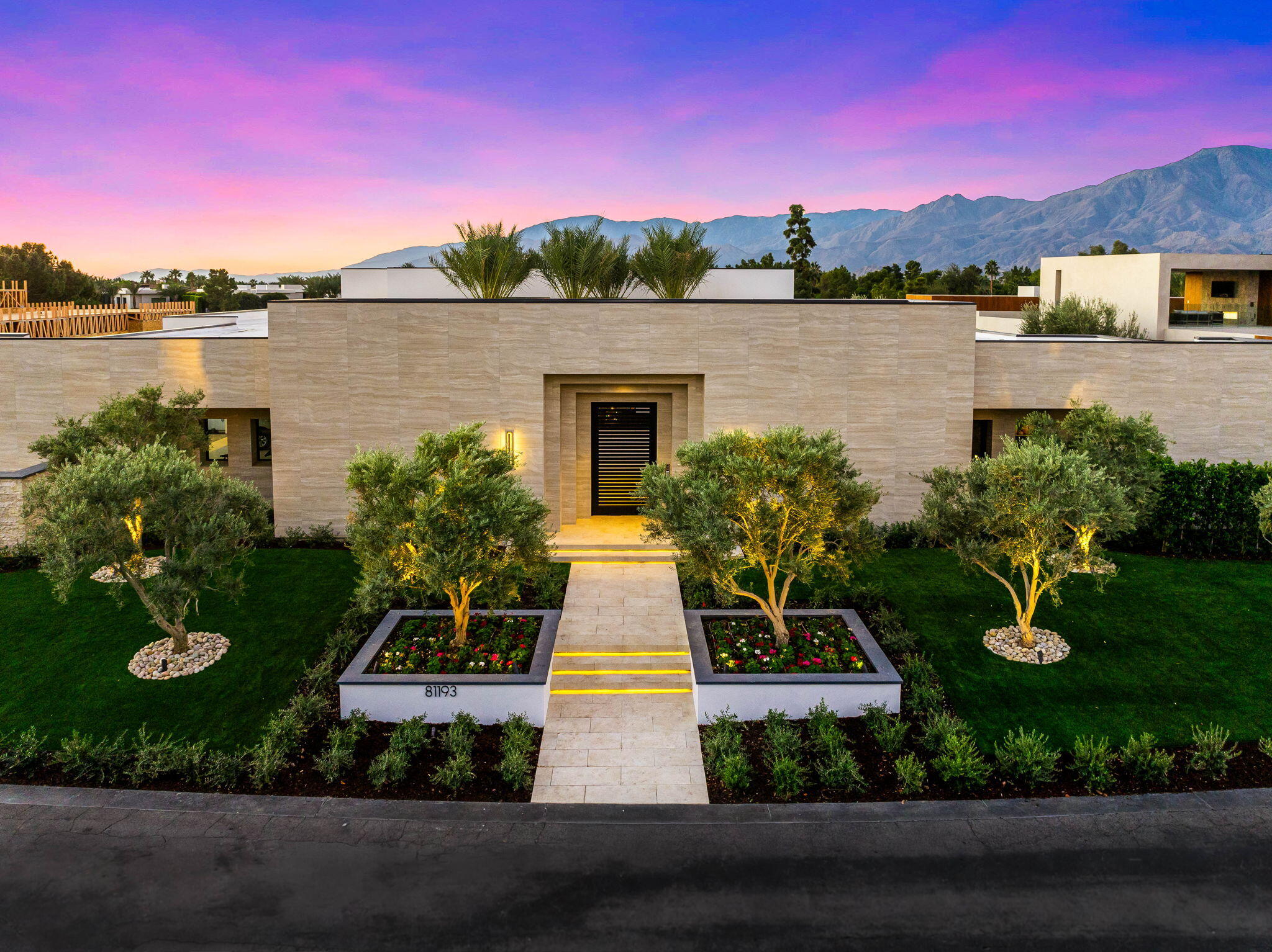 Robin L. Black & Associates / Homesmart DRE#01134202 in La Quinta, CA (6)