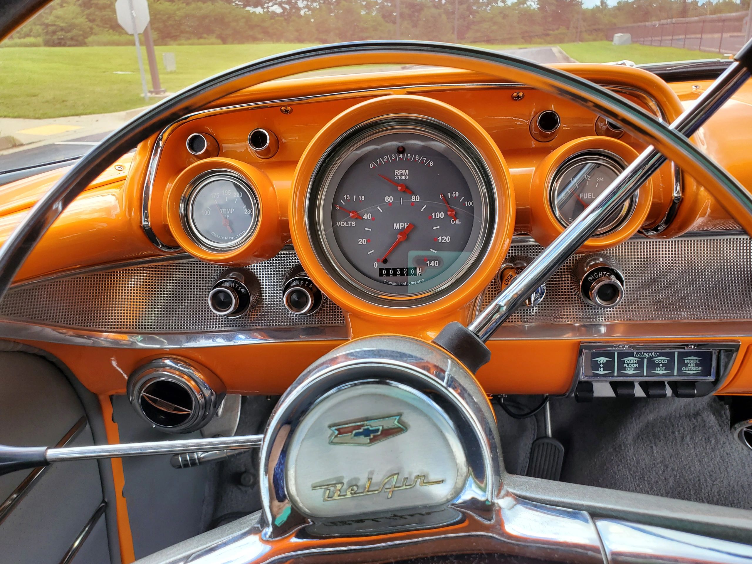ES Classic Cars in Lawrenceburg, IN